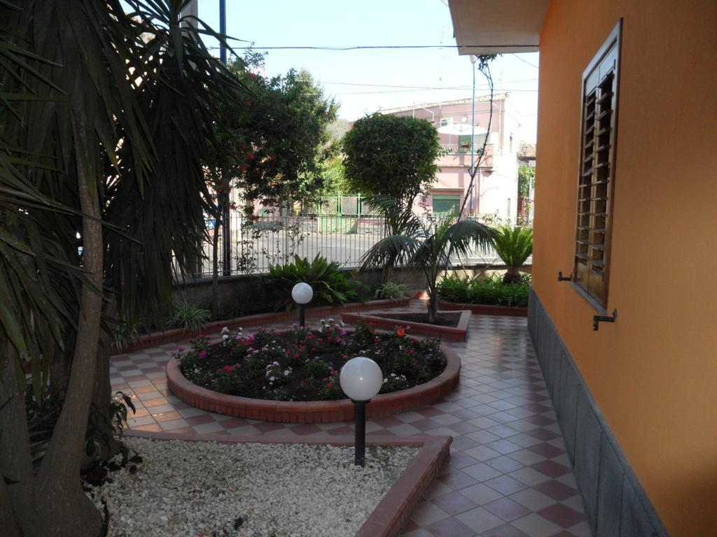 Il B&B Maison Graziella Viagrande Ngoại thất bức ảnh